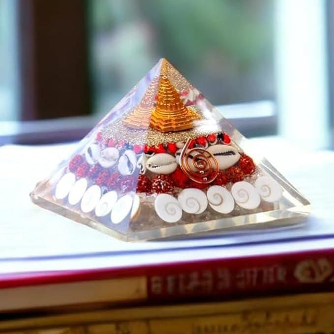 Crystal Wealth Gomati Chakra Shree Yantra Pyramid